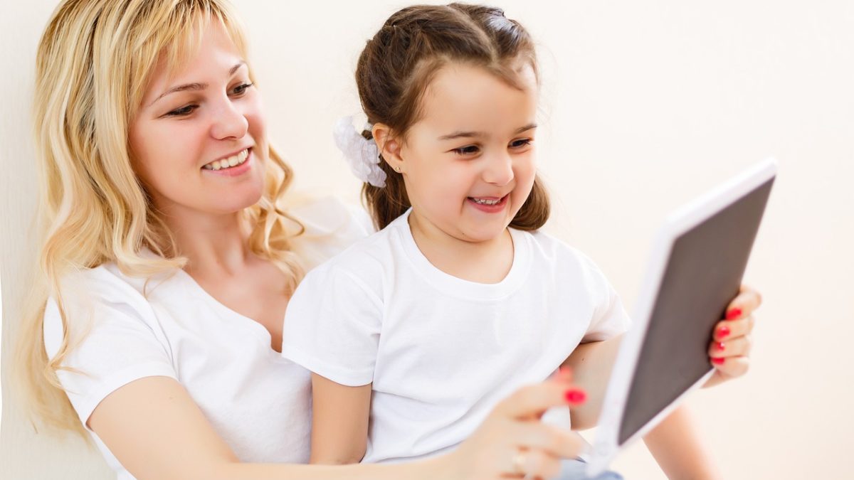 5 Reasons Why Kids Should be Taught about Technology at an Early Age