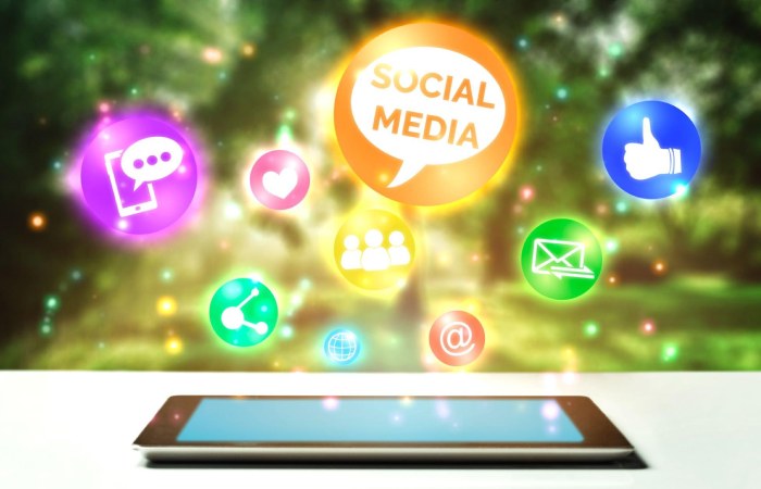 Hyperlocal social media marketing