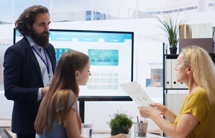 The Human Handoff Isn't a Feature—It is the Most Critical Design Challenge