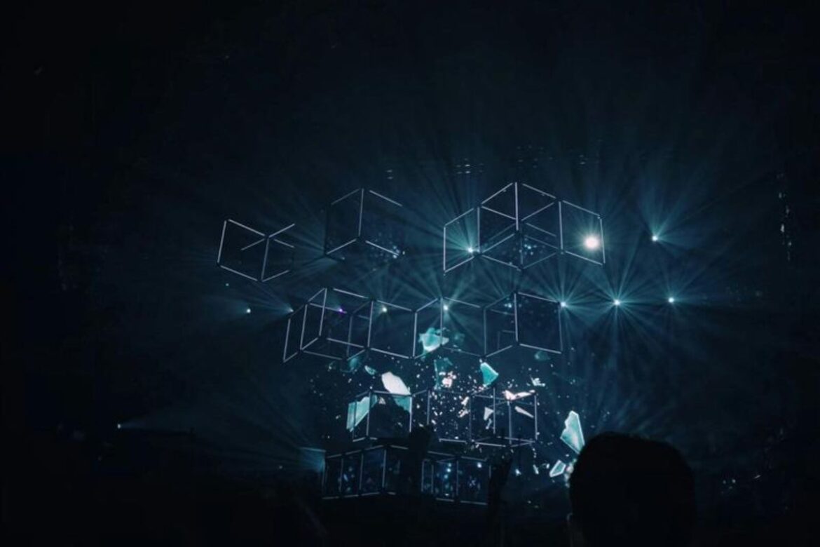 Why Escrow-Backed Marketplaces Are the Future of High-Risk Digital Transactions