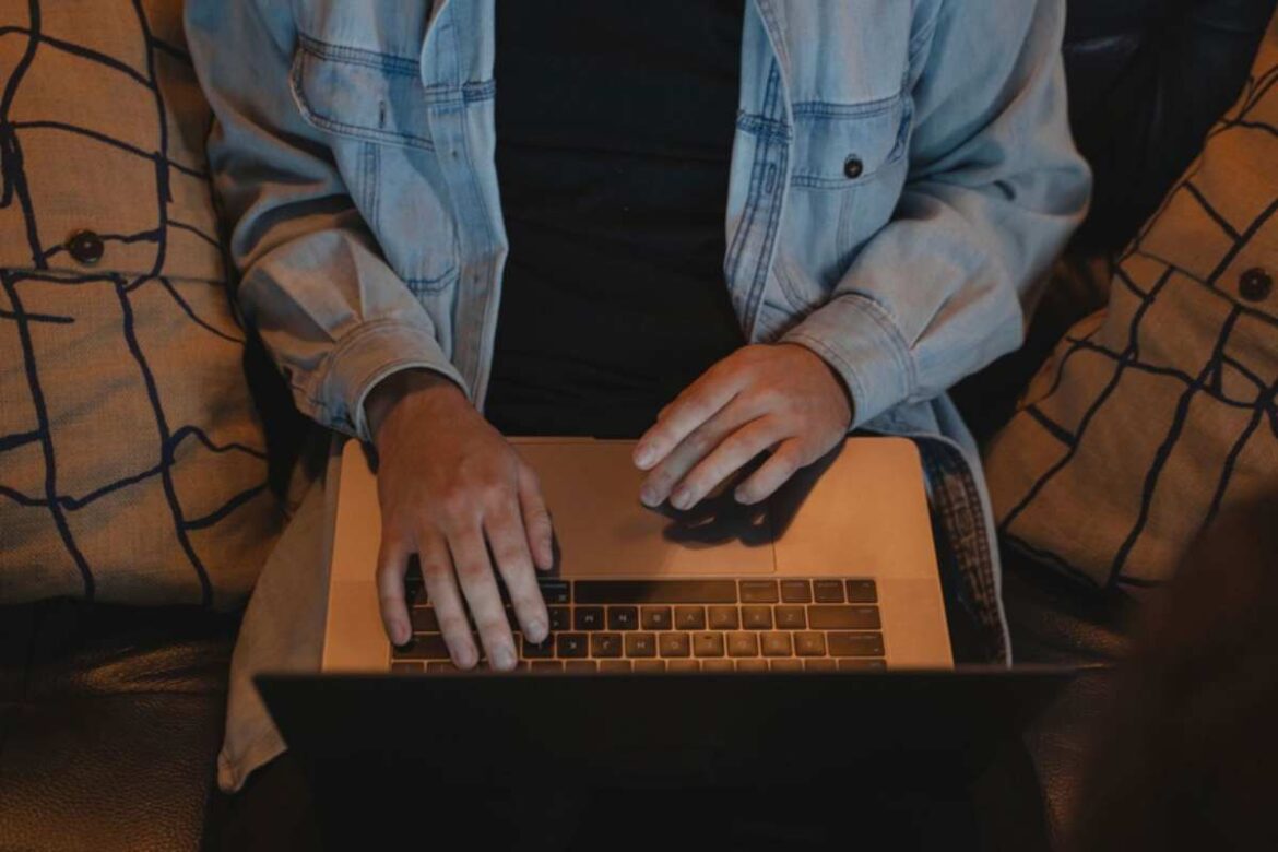 How Technology Is Changing Online Casino Home Pages, Menus, Gaming Sections, Feature Availability and Q&A Access